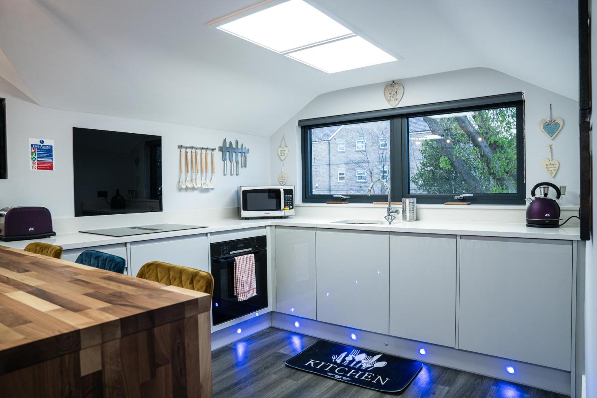 Chestnut Retreat A Stunning Annex Apartment Ossett Luaran gambar